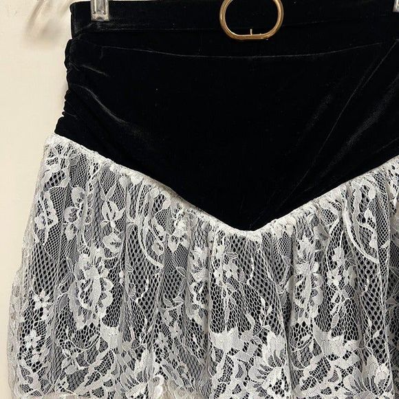 Serpenti Apparel The Fancy Skirt - Picture 3 of 4